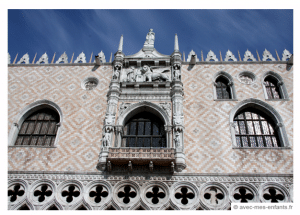 Venice-with-kids-doge-palace-visit