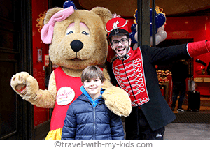 london-with-kids-hamley-toy-store-family-travel