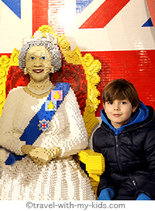 london-with-kids-family-travel-lego-queen