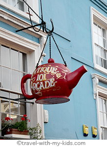 london-with-kids-family-travel-portobello-road