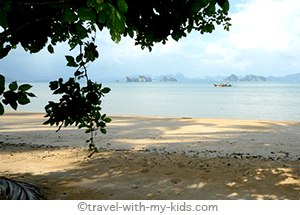 travel-with-kids-thailand-Ko-yao-Noi- Lom-Lae