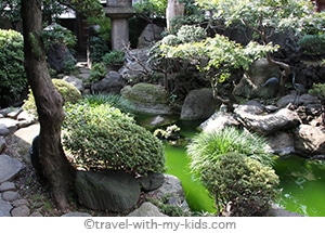 tokyo-with-kids-ryokan-garden