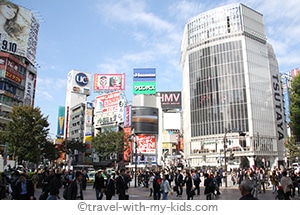 tokyo-with-kids-shibuya-crossing