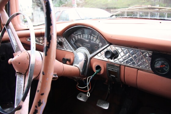 cuba-with-kids-vintage-taxi-car