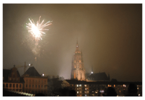 new-years-with-kids-frankfurt-fireworks